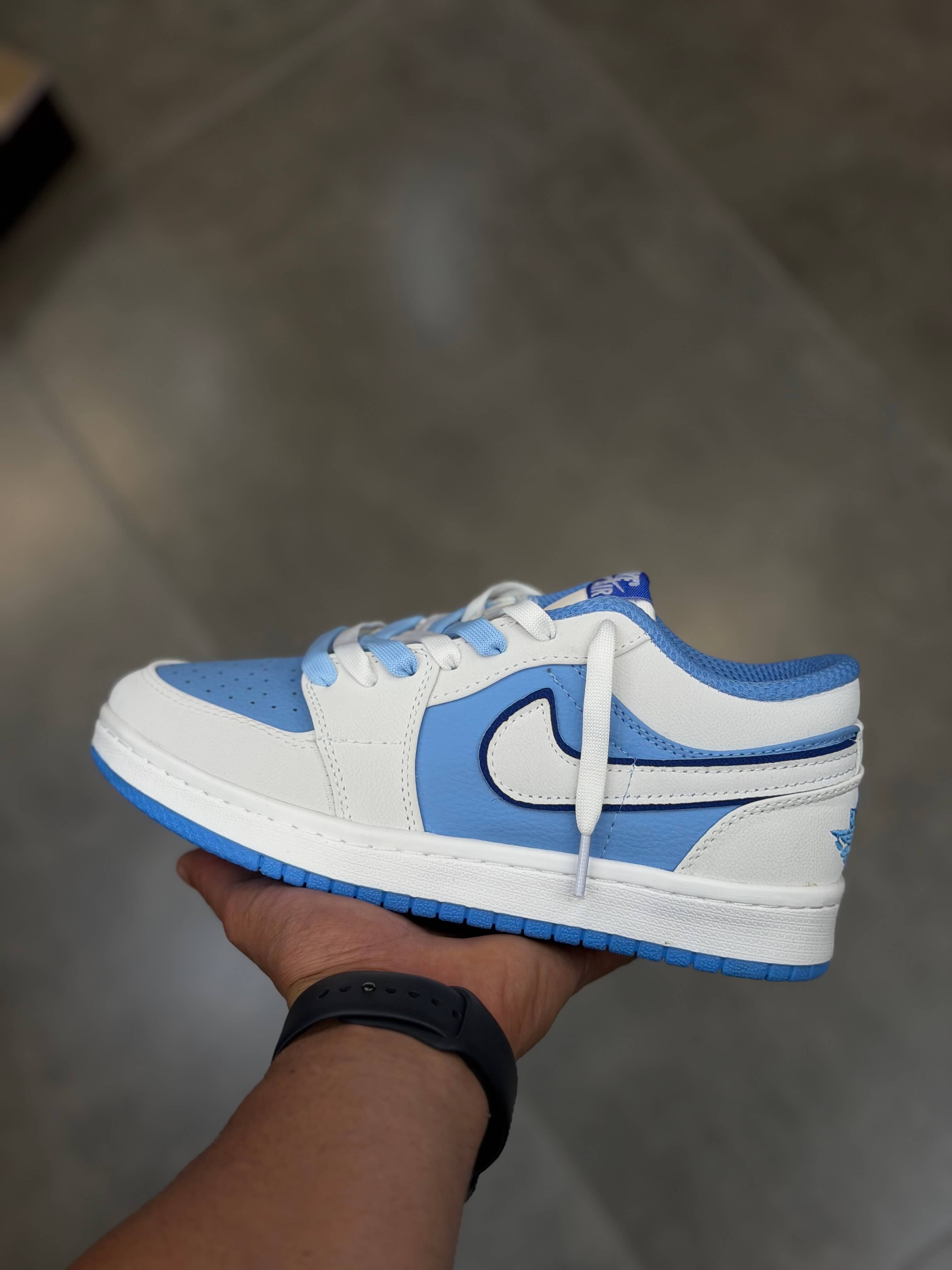 جردن ساق کوتاه 14Ice Blue